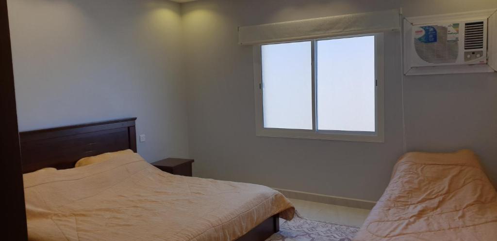 مزرعة الكرم الحاتمي Hotel Ash Shafā Екстериор снимка